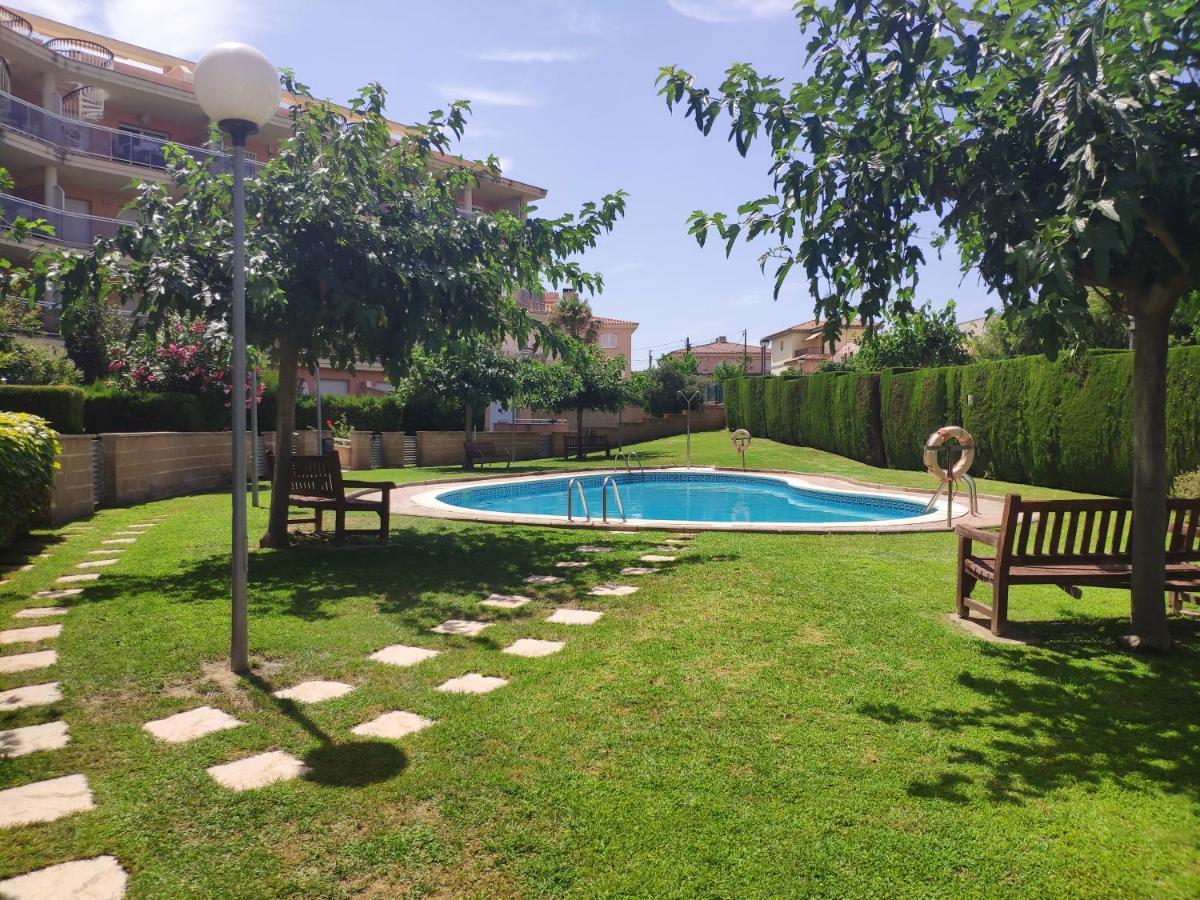 Oliveres III Hospitalet De L'Infant Exterior photo
